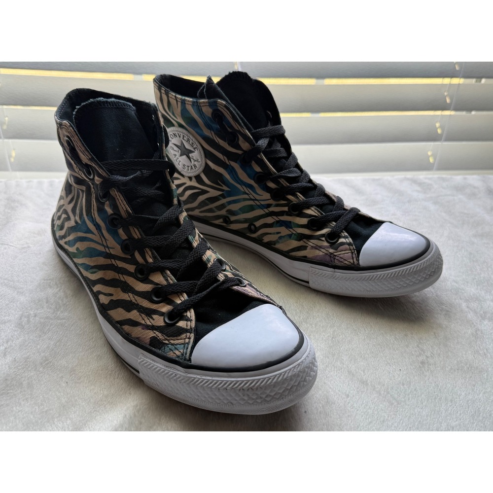 Converse Chuck Taylor All Star Women's 10 Zebra Floral High Top Sneakers